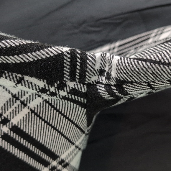 Free People Plaid Skinny Pant. Size 6. EUC. - Picture 5 of 9